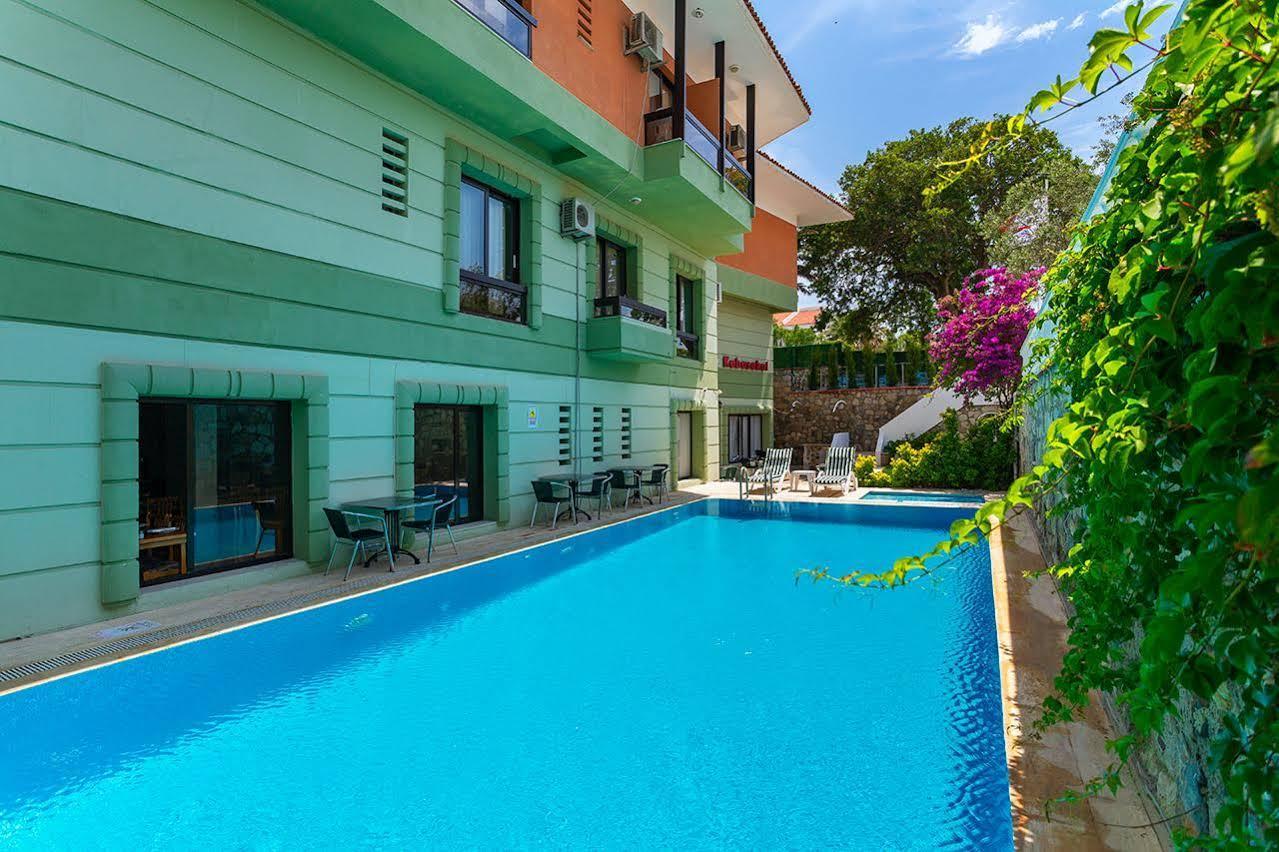 Kabasakal Hotel Çeşme Luaran gambar