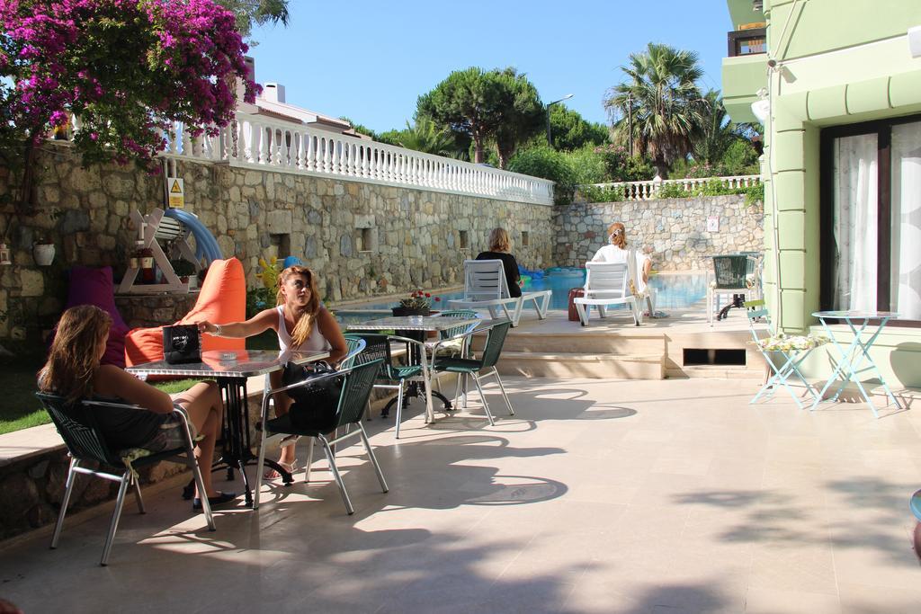 Kabasakal Hotel Çeşme Luaran gambar